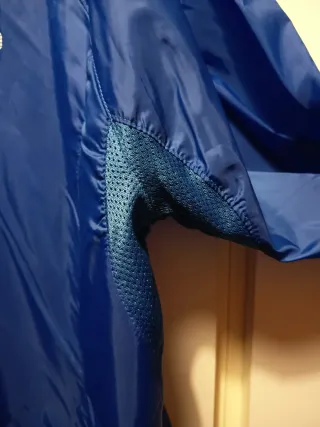 Cortavientos Brooks eDreams Mitja Marató Barcelona