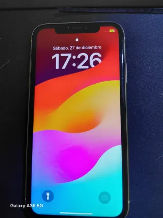 iPhone XR giallo