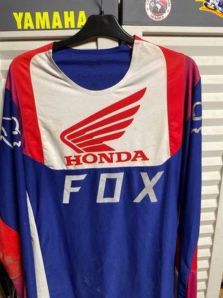 Equipación Fox Enduro