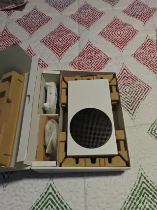 Xbox Series S Blanca 512GB + Mando