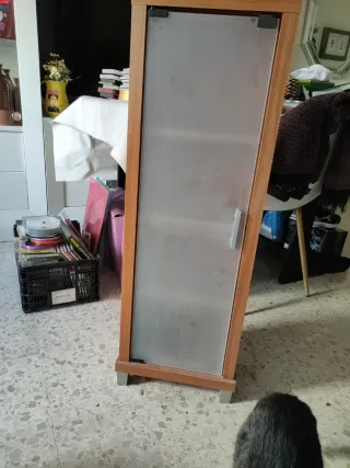 Mueble auxiliar madera y cristal