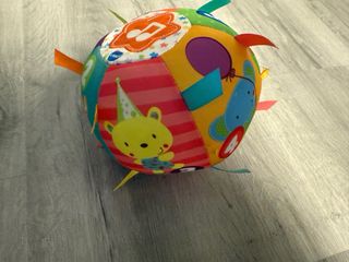 Pelota infantil VTech con números y música