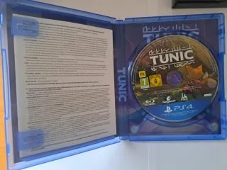 Tunic PS4 (PlayStation 4)