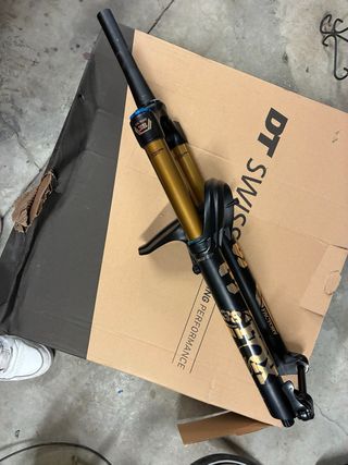 Fox 38 Factory Kashima Grip 2