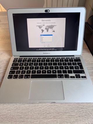 MacBook Air 11 2014 256GB Plata