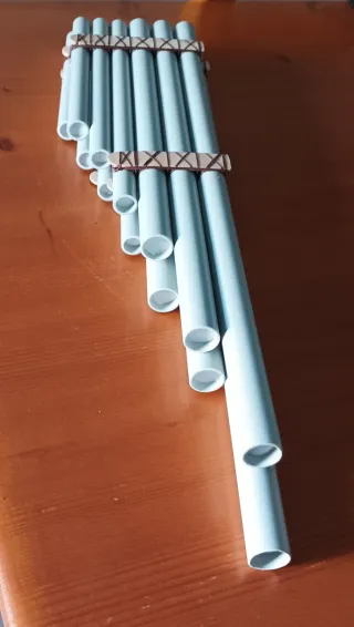 Zampoña Zanca o Basto en Fa# menor