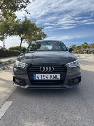 Audi A1 1.4 TDI 90cv Auto. S Line Adrenalin