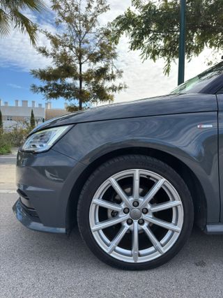Audi A1 1.4 TDI 90cv Auto. S Line Adrenalin