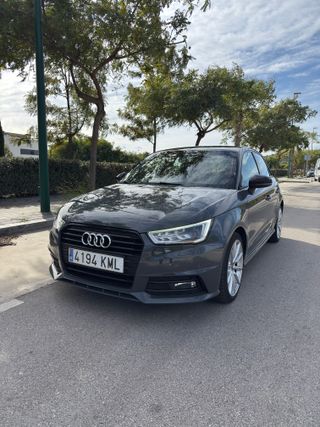 Audi A1 1.4 TDI 90cv Auto. S Line Adrenalin
