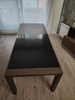 Mesa de comedor cristal y madera