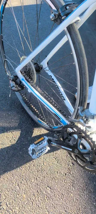 Bicicleta de carretera Merida