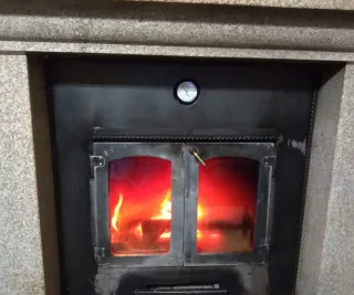 Chimenea Calefactora de leña, insertable.