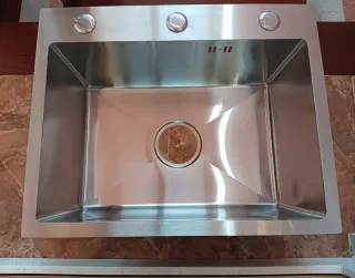 FREGADERO INOX DE 50X40CM Y GRIFO NUEVOS A 69 EUR