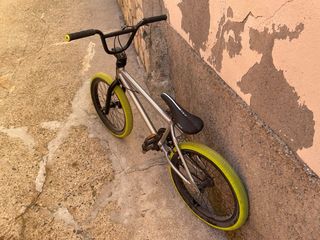 Bicicleta BMX