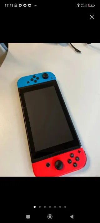 Nintendo Switch Azul y Rojo como nueva