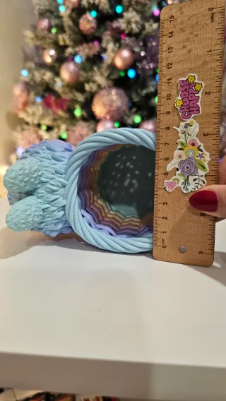 Portapenne Labubu effetto vimini