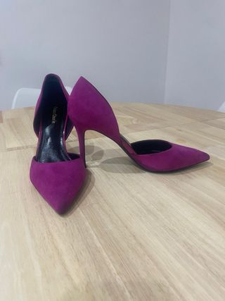 Zapatos de tacón morados
