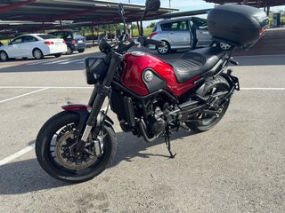 Benelli Leoncino 500 Roja