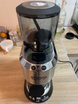 Molinillo Café Eléctrico DeLonghi Dedica