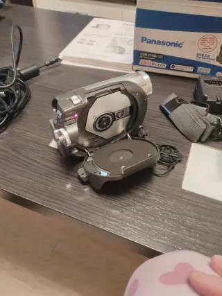 Panasonic VDR-D100 Cámara de video DVD