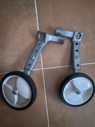 Ruedas de aprendizaje para bicicleta