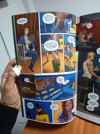 JENNIFER WALTERS HULKA 02, QUE COMAN PASTELES 2017