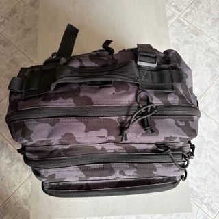 Mochila Táctica 50L Camuflaje Gris