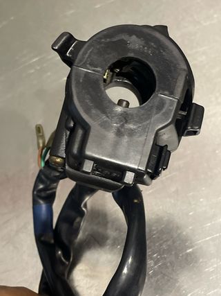 Piña Izquierda Kymco Superdink 300i