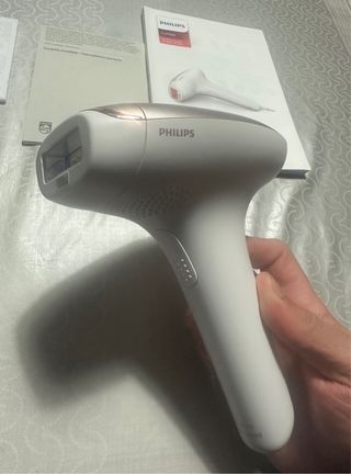 Philips Lumea IPL Advanced 7000