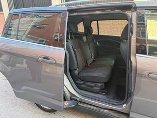 Ford Grand C-MAX 2011