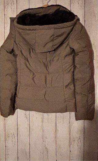 Chaqueta Zara Marrón con Capucha