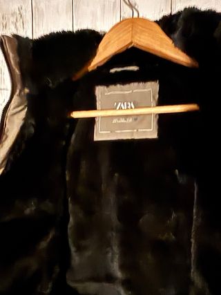 Chaqueta Zara Marrón con Capucha