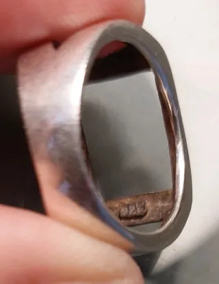 Original anillo en Plata 925 muy bonito.