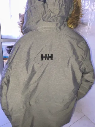 Parka Helly Hansen Gris Talla S