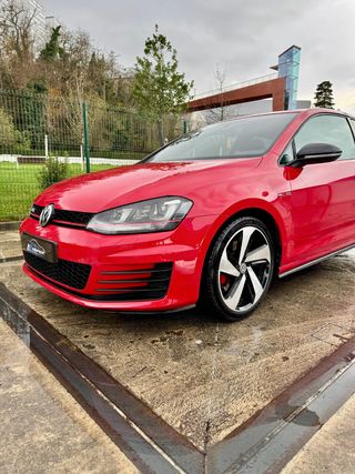 Volkswagen Golf GTI 2.0 TSI 220cv DSG 2013