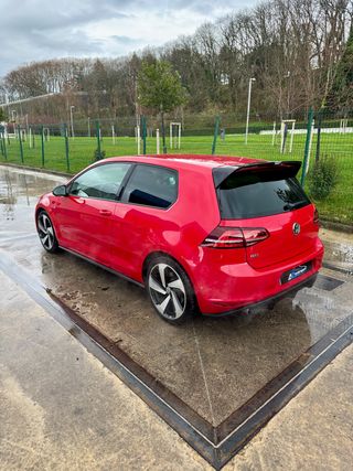 Volkswagen Golf GTI 2.0 TSI 220cv DSG 2013