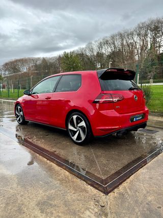 Volkswagen Golf GTI 2.0 TSI 220cv 2013