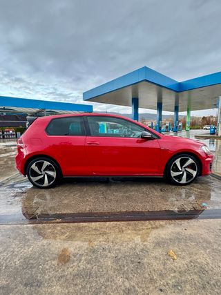 Volkswagen Golf GTI 2.0 TSI 220cv 2013