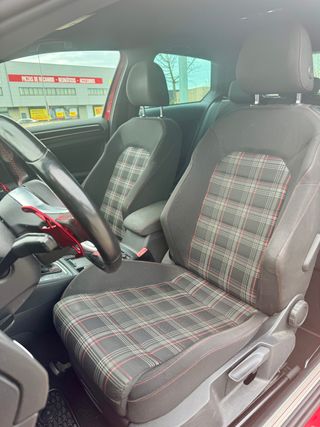 Volkswagen Golf GTI 2.0 TSI 220cv 2013