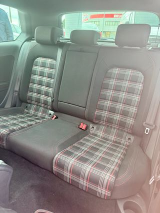 Volkswagen Golf GTI 2.0 TSI 220cv 2013