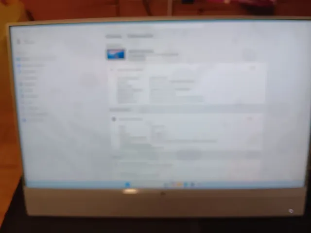 HP EliteOne 840 G9 Táctil