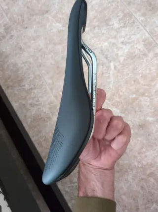 Sillín Bici Carretera/Montaña Negro