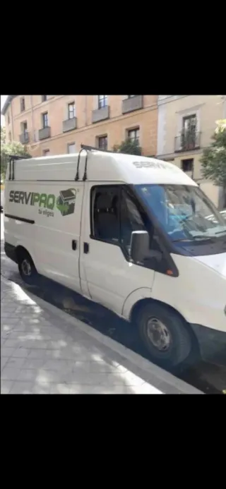 Se hacen portes y mudanzas