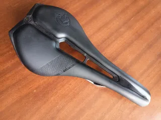 Sillín PRO Turnix Performance Negro