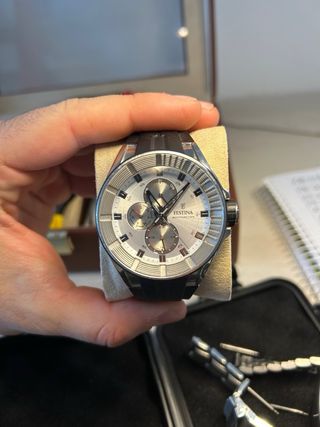 Reloj Festina Multifunción Plata y Negro