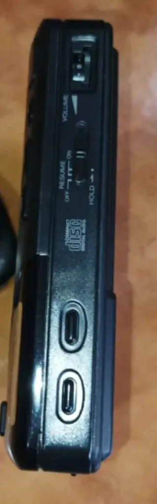 Sony Discman D-66 Japón + Auriculares.