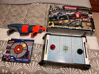 Lote Juguetes: Nerf, Carrera, Air Hockey