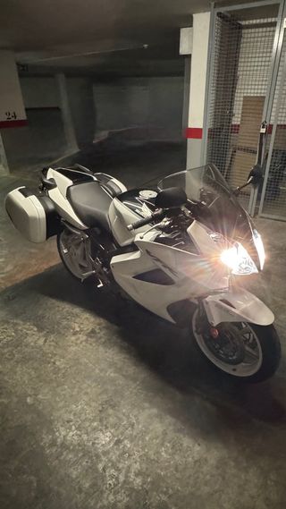 Honda VFR 800 VTEC ABS