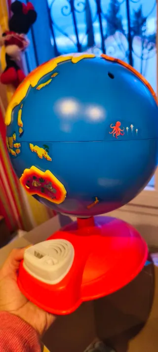 Globo Terráqueo Electrónico Clementoni