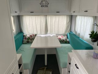 Caravana menos de 750 kg con papeles